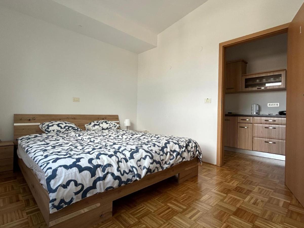 Apartma Lunca 3 류블랴나 외부 사진